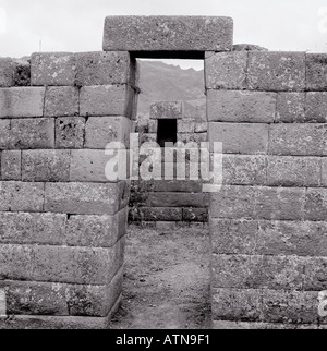 Die Inka Pisac Ruinen im Heiligen Tal in Peru in Südamerika. Stockfoto