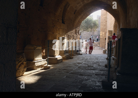 Blick ins Innere der Akropolis, Lindos, Rhodos, Griechenland. Stockfoto