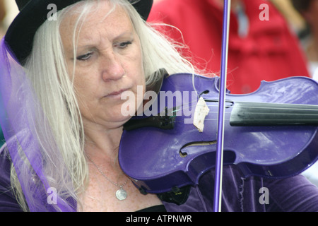 fegt Festival Morris Violine Spieler Musiker Stockfoto