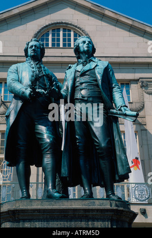 Goethe-Schiller-Denkmal / Weimar Stockfoto