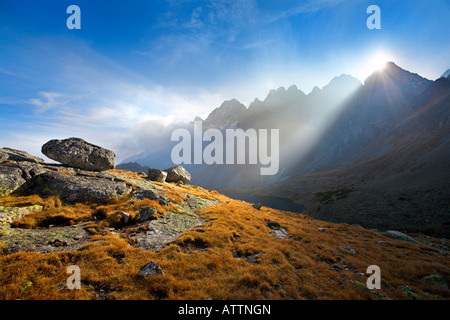 Auf dem Weg zum Koprowy Gipfel hohe Tatra Slowakei Stockfoto