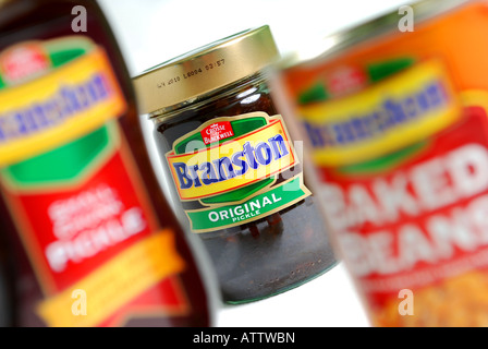 Allgemeines Bild zeigt die Marke Branston Pickle einfach Gießen original und Bohnen Stockfoto