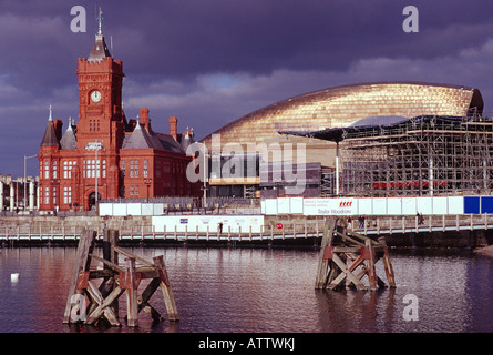 Cardiff Waterfront Pierhead Gebäude Millenium Centre neue Entwicklung Cardiff wales uk gb Stockfoto