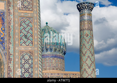 Sherdar Medressa, Lions Gate, Registan, Samarkand Stockfoto