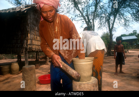 Machen Töpfe. Takeo. Kambodscha. Stockfoto