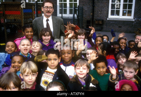 Gruppe von Grundschulkindern in Stockfoto