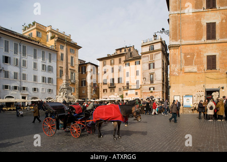 Italien, Rom, Piazza della Rotonda, Pantheon, Detail, Touristen, Gehörlose, Stockfoto