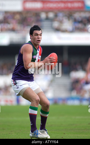 AFL CHALLENGE TROPHY WEST COAST EAGLES VS FREMANTLE HAFENARBEITER OVAL CRICKET GROUND LONDON 8. OKTOBER 2005 Stockfoto