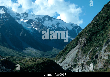 Schwingende Brücke Mt Cook National Park Hooker Valley Südinsel Neuseeland Stockfoto