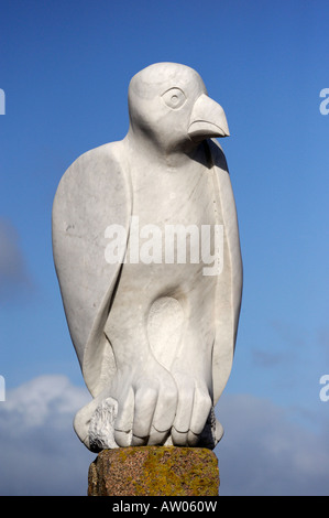 "Mythische südamerikanischen Vogel". Skulptur von Gordon Young. Tern-Projekt. Morecambe, Lancashire, England, Vereinigtes Königreich. Stockfoto