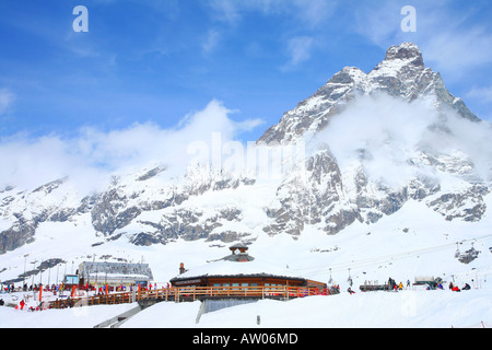 Plan Maison Sessellift und Cervino Berg Breuil Cervinia Valle d Aosta Italien Stockfoto