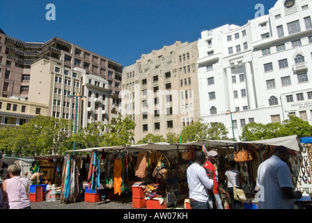 Greenmarket Square-Kapstadt am Markttag Stockfoto