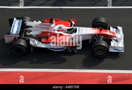 Timo GLOCK im Toyota TF108 Rennwagen während der Formel-1-Tests Sitzungen im Februar 2008 Stockfoto