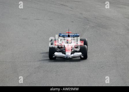 Timo GLOCK im Toyota TF108 Rennwagen während der Formel-1-Tests Sitzungen im Februar 2008 Stockfoto