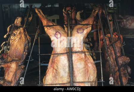 Fleisch auf dem Feuer, El Calafate in Patagonien, Argentinien Stockfoto