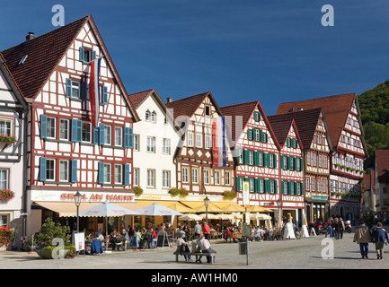 Der Marktplatz von Bad Urach, Baden-Württemberg, Deutschland Stockfoto