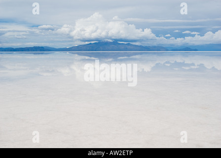 mountain reflecting in the lake Stockfoto