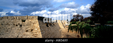 Kreuzritter-Wände am Ceasarea israel Stockfoto