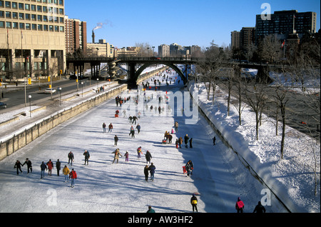 Schlittschuhlaufen auf dem Rideau-Kanal Ottawa, Ontario Kanada Stockfoto