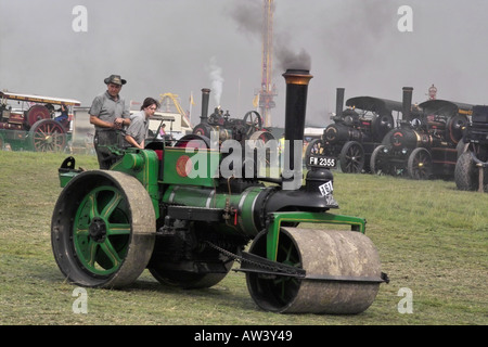 Große Dampfwalze, Dorset Steam Fair, 2005 Stockfoto