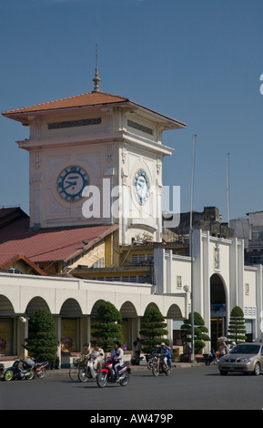 Außenseite des BEN THANH Markt HO CHI MINH Stadt SAIGON VIETNAM Stockfoto