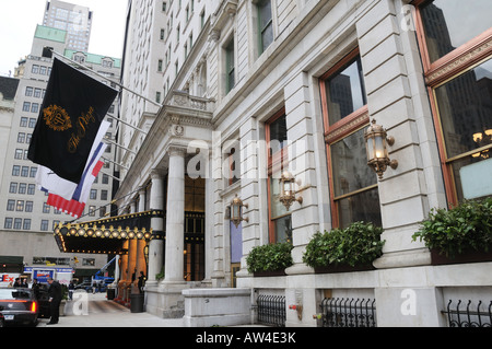 Manhattans historischen Plaza Hotel eröffnet im März 2008 nach umfassender Renovierung und teilweisen Umwandlung in Eigentumswohnungen. Stockfoto