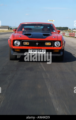 1973 ford Mustang super Cobra Jet Muscle-Car amerikanischen Amerika Leistung Auto Dragstrip Beschleunigungsrennen Ram Luft hohe powered klassischen f Stockfoto