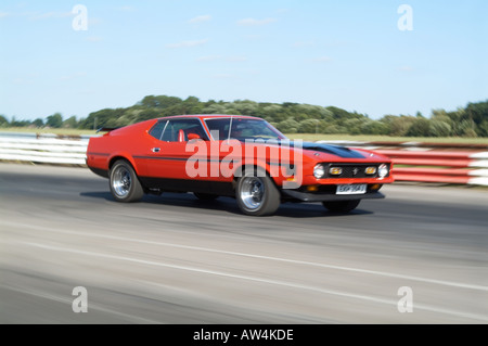 1973 ford Mustang super Cobra Jet Muscle-Car amerikanischen Amerika Leistung Auto Dragstrip Beschleunigungsrennen Ram Luft hohe powered klassischen f Stockfoto