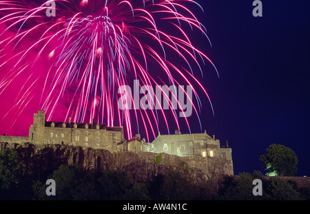 Hogmanay Feuerwerk über Stirling Castle, Scotland, UK Stockfoto