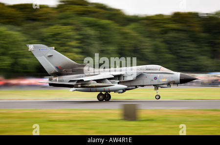 Tornado GR4 Kampfjet abheben Stockfoto