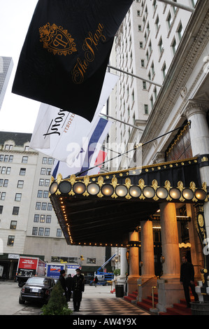 Manhattans historischen Plaza Hotel eröffnet im März 2008 nach umfassender Renovierung und teilweisen Umwandlung in Eigentumswohnungen. Stockfoto