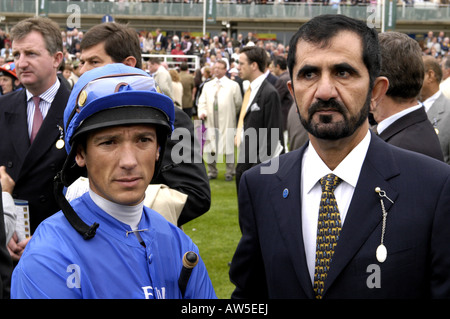 Frankie Dettori mit seiner königlichen Hoheit Scheich Mohammed bin Rashid al Maktoum Stockfoto