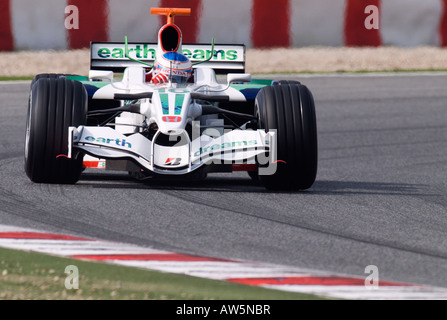 Jenson Button GBR im Honda RA108 Rennwagen während der Formel-1-Test-Sitzungen auf dem Circuit de Catalunya im Februar 2008 Stockfoto