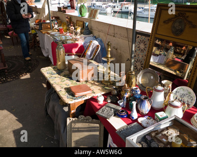 Antiquitätenmarkt am Boulevard Bourdon Paris Frankreich Europa Stockfoto