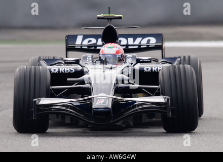 Kazuki Nakajima JPN in der Williams-Toyota FW30 Rennwagen während der Formel-1-Test-Sitzungen auf dem Circuit de Catalunya Stockfoto