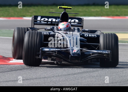 Kazuki Nakajima JPN in der Williams-Toyota FW30 Rennwagen während der Formel-1-Test-Sitzungen auf dem Circuit de Catalunya Stockfoto