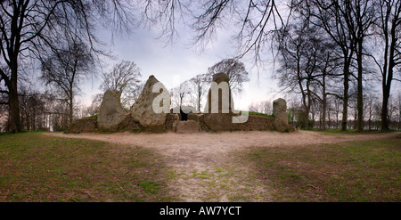 Wayland Schmiede - eine alte Dolmen in Oxfordshire gelegen. Stockfoto