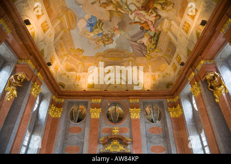 Wände und Decke des Marmorsaal in das barocke Benediktinerkloster Melk Abbey in der Wachau in Österreich Stockfoto