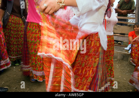 Europa-Rumänien-Siebenbürgen-Gypsy Hochzeit Hochzeitsparty bei Braut s nach Hause Stockfoto