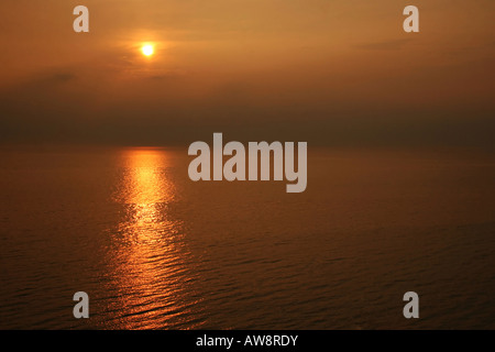 Lake Michigan MI schöne orange Sonnenuntergangsbilder Bilder Bilder Fotos übersehen von oben große hohe Auflösung große große Seen in den USA horizontale hohe Auflösung Stockfoto