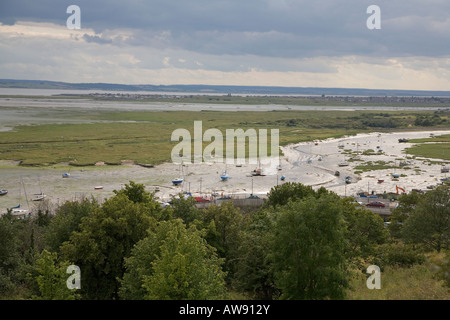 Der Grove-Café-Bistro-Restaurant-Terrasse mit Blick auf Meer von der Themsemündung Lee Leigh auf Meer Essex England Juli 2007 Stockfoto