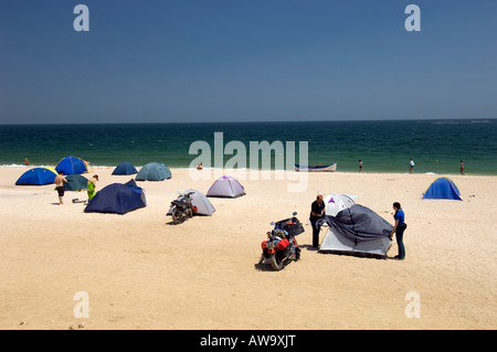 Europa-Rumänien-Schwarzmeer-Küste camping an einem Strand in Vama Veche Stockfoto