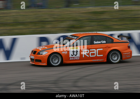 Tom Onslow Cole in der BMW 320si BTCC-Tourenwagen Stockfoto