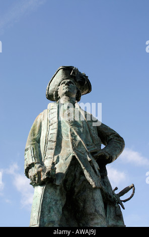 Statue von Admiral Nelson, Vize-Admiral Horatio Nelson, Viscount Nelson auf Nelsonsäule in Trafalgar Square in London Stockfoto