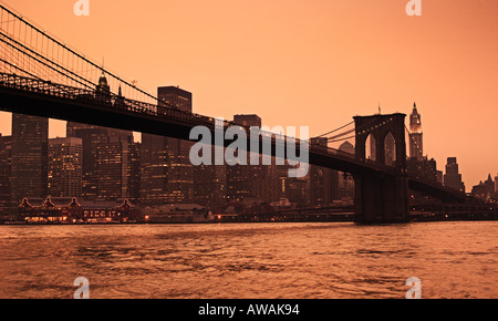 Unteren New York und Brooklyn Bridge New York NY Stockfoto