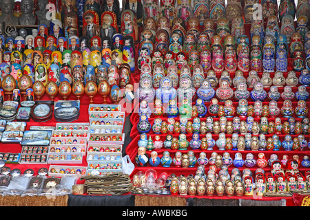 Russland, Moskau, Arbat Straße, traditionelle russische Puppen Stockfoto