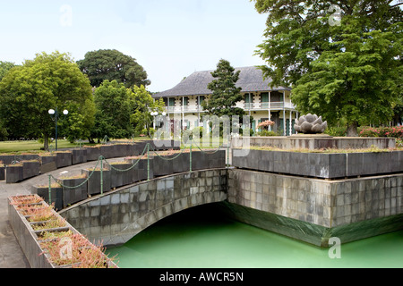 Gedenkstätte und Le Chateau de Mon Plaisir, Sir Seewoosagur Ramgoolam Botanical Gardens, Pamplemousses, Mauritius Stockfoto