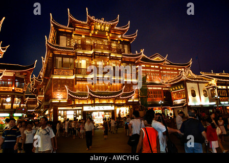 Neue gebaute Viertel an der Yu-Garten in den Abend, Shanghai, China, Asien Stockfoto