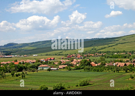 Panoramablick auf einem siebenbürgischen Dorf in Rumänien, Europa Stockfoto