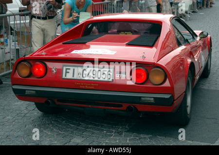 Ferrari 308 GTB, Oldtimerrallye 2000 Km durch Deutschland, Schwaebisch Gmuend, Baden Württemberg, Deutschland, Europa Stockfoto
